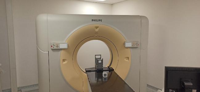 Počítačový tomograf (CT přístroj)
